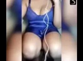Chodne Wala Sexy Video Bataiye