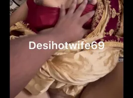 Hindi Mein Sexy Video Chut Maarte Hue